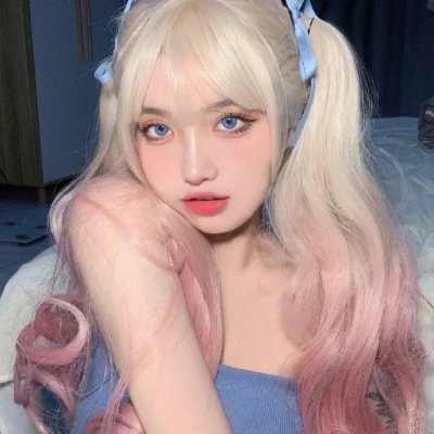 渣男劈腿，闪婚服务员是大佬